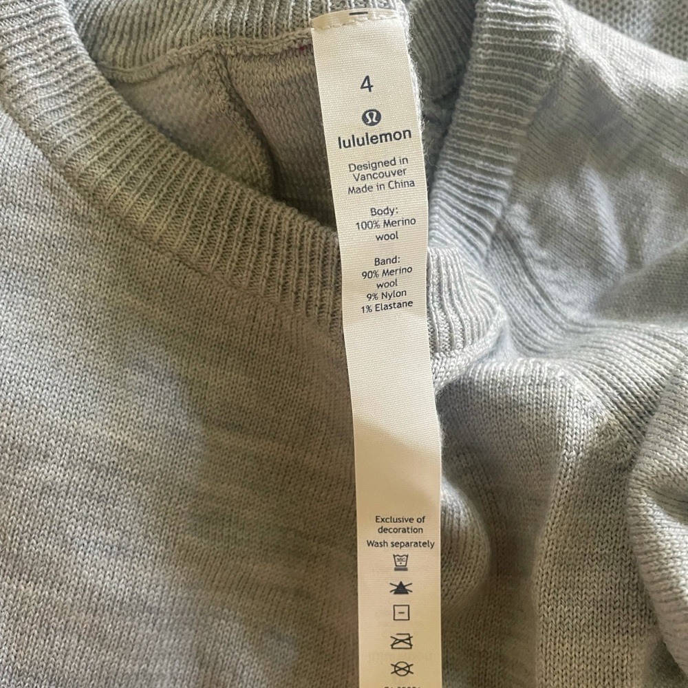Lululemon long sleeve with tie back